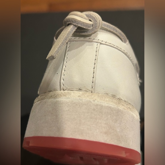 UGG Tasman leather with wool lining slip ons white unisex size 7 men 8 women - Picture 4 of 7